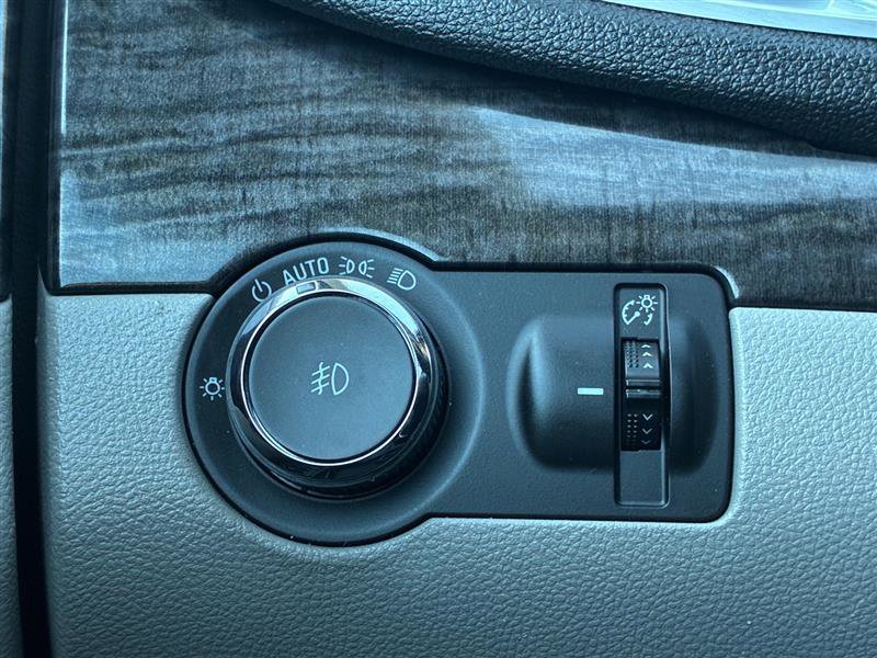 Used 2015 Buick Encore Premium image 22
