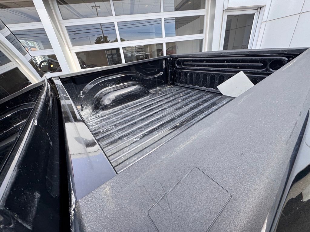 Used 2022 RAM 1500 Classic Warlock AWD/4WD image 30