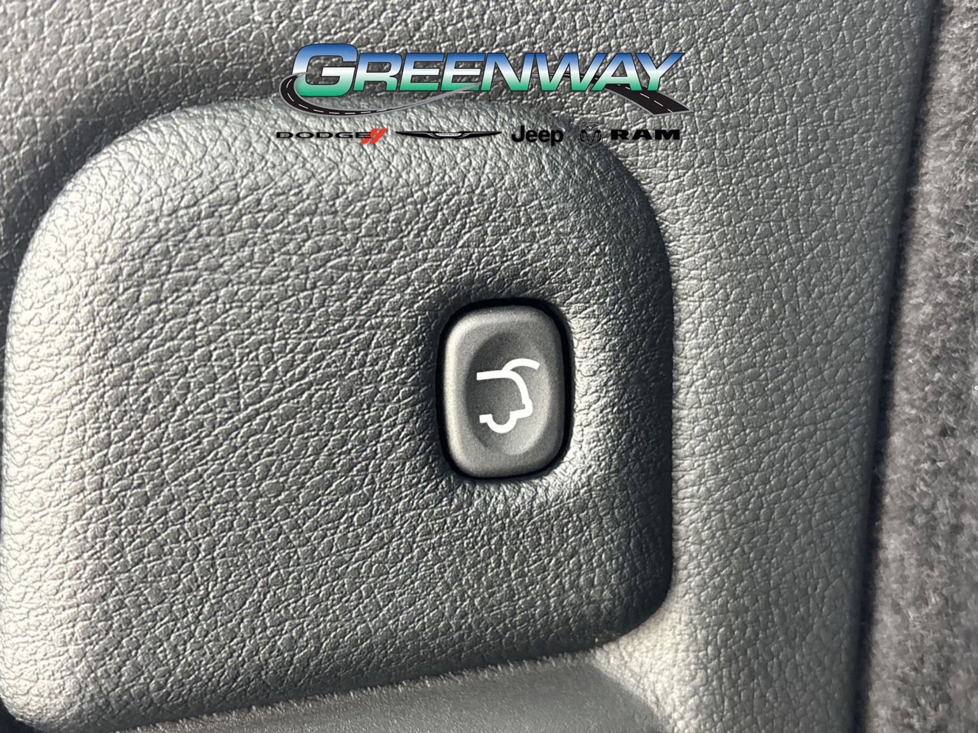 New 2026 Dodge Durango GT image 9