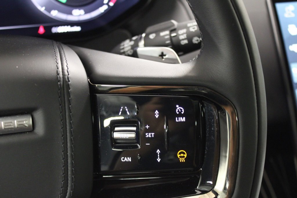 Used 2025 Land Rover Range Rover Sport Dynamic SE image 24