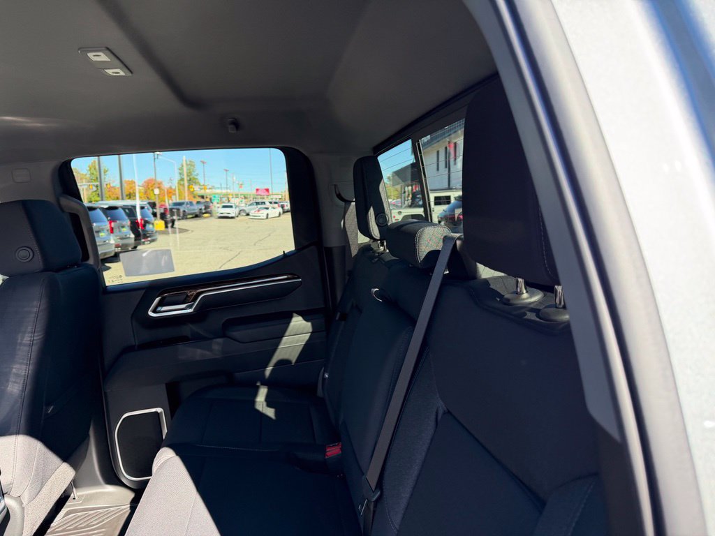 New 2026 GMC Sierra 1500 Elevation w/ Preferred Package AWD/4WD image 16