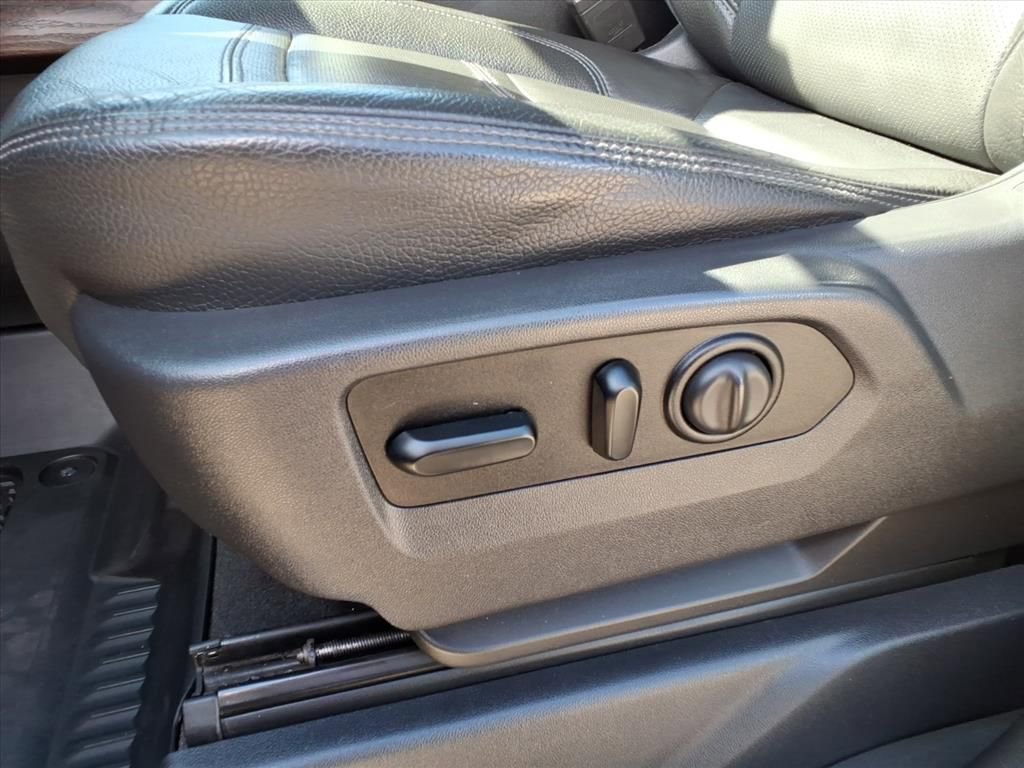 Used 2021 GMC Sierra 2500 Denali w/ Denali Ultimate Package image 17