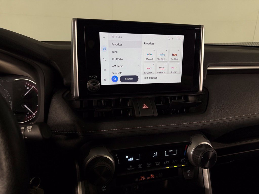 Used 2025 Toyota RAV4 LE AWD/4WD image 16