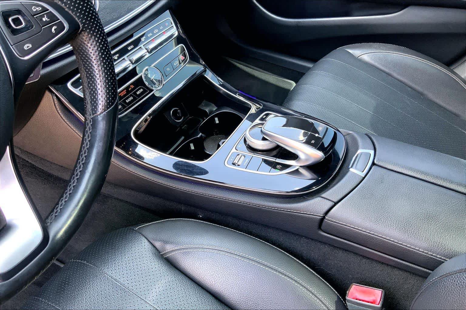 Used 2017 Mercedes-Benz E 300 image 17