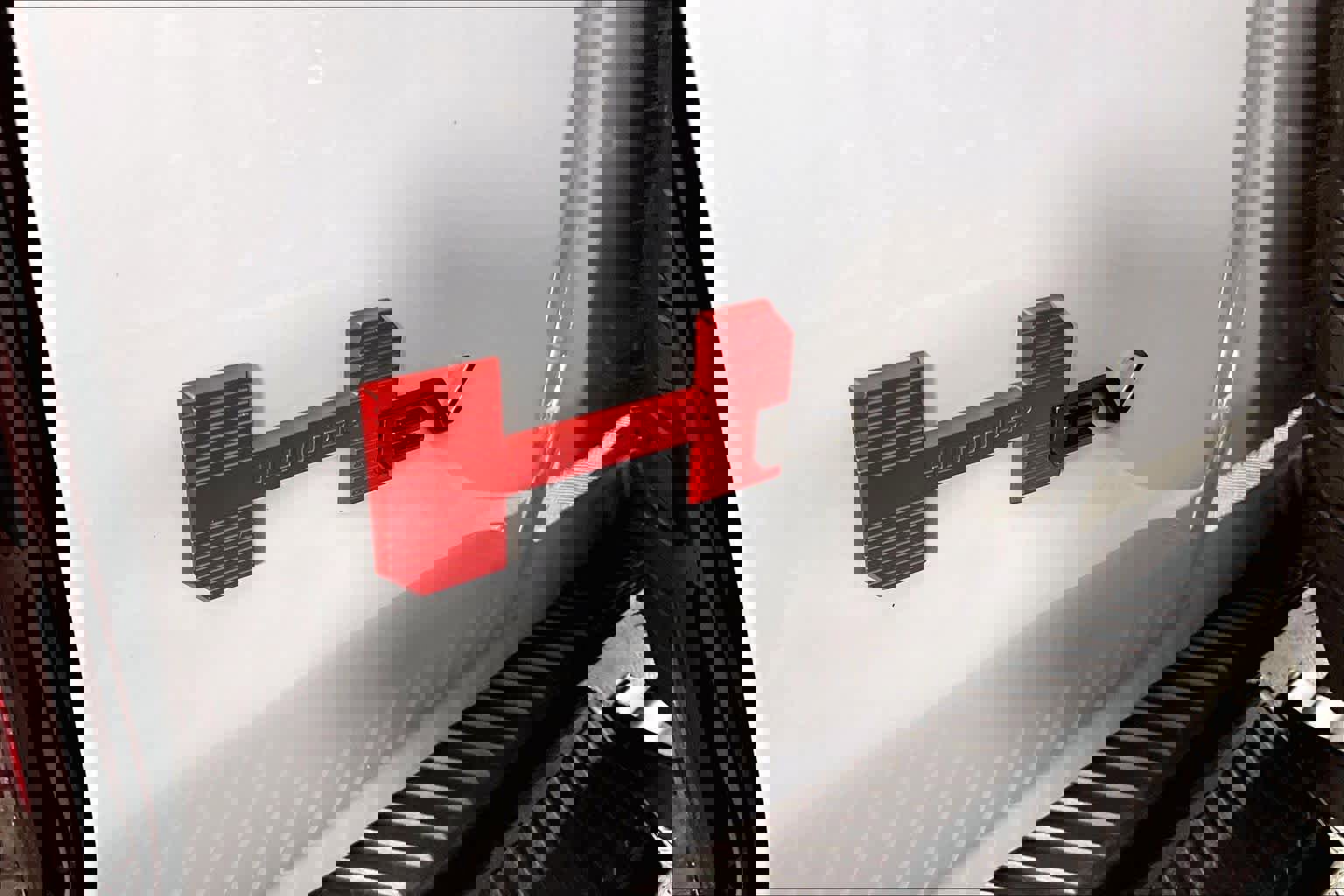 Certified 2025 GMC Hummer EV 2X w/ LPO, Sport Package image 28