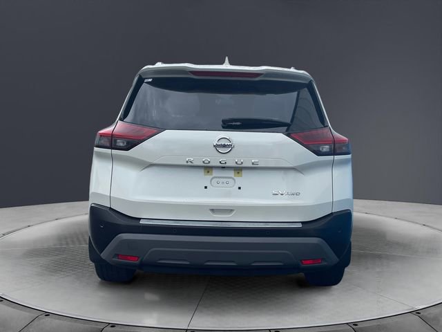 Used 2021 Nissan Rogue SV w/ Premium Package image 4