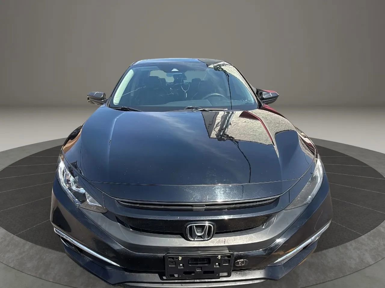 Used 2019 Honda Civic EX-L image 2