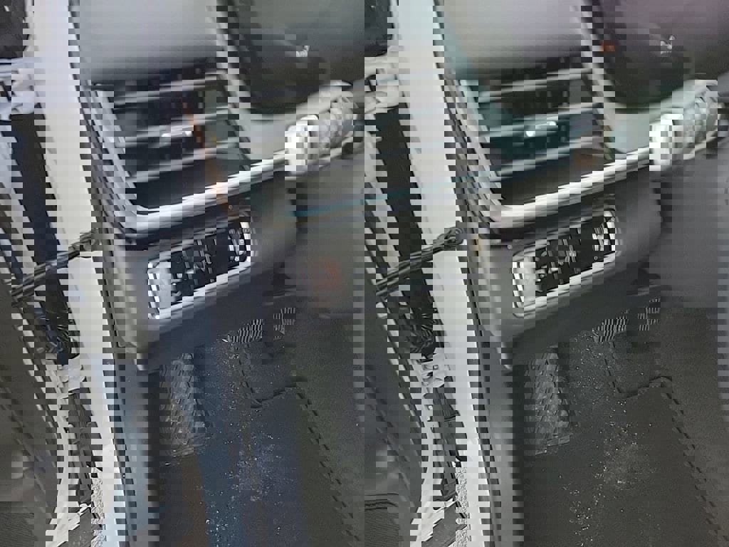 New 2026 Buick Envision Preferred image 13