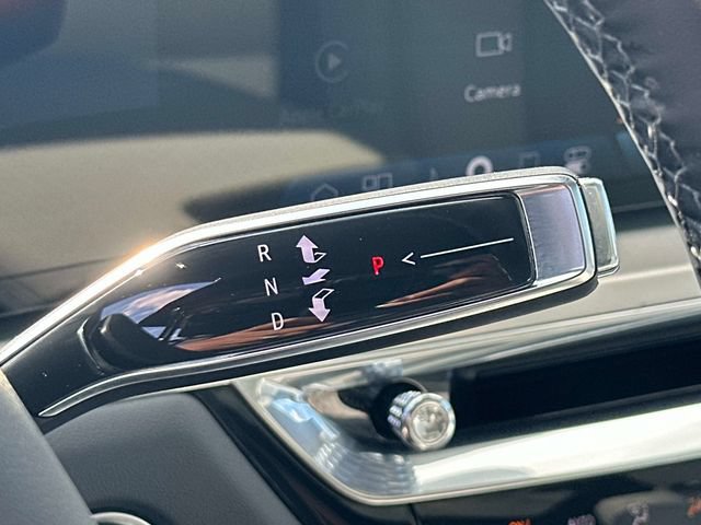 Certified 2024 Cadillac Lyriq Luxury RWD image 10