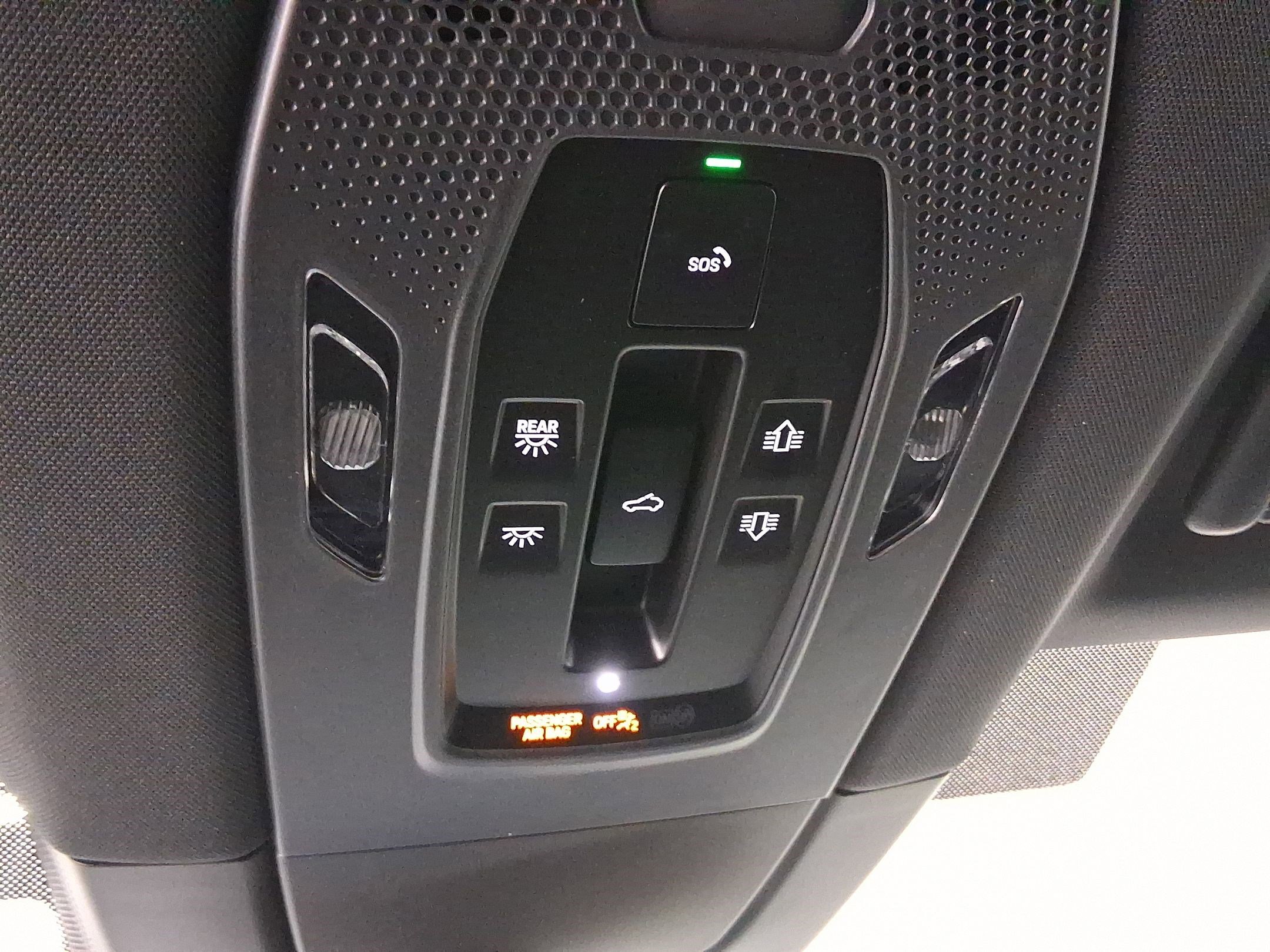 New 2025 Porsche Macan Electric image 31