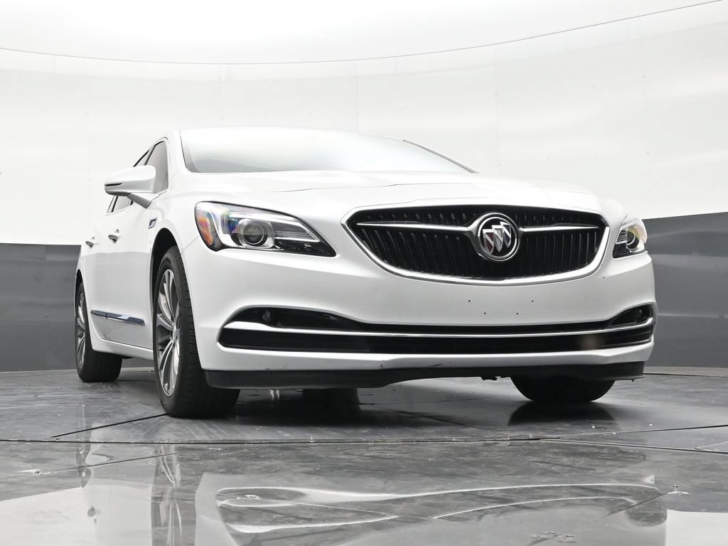 Used 2019 Buick LaCrosse Essence w/ Sights and Sounds Package FWD image 27