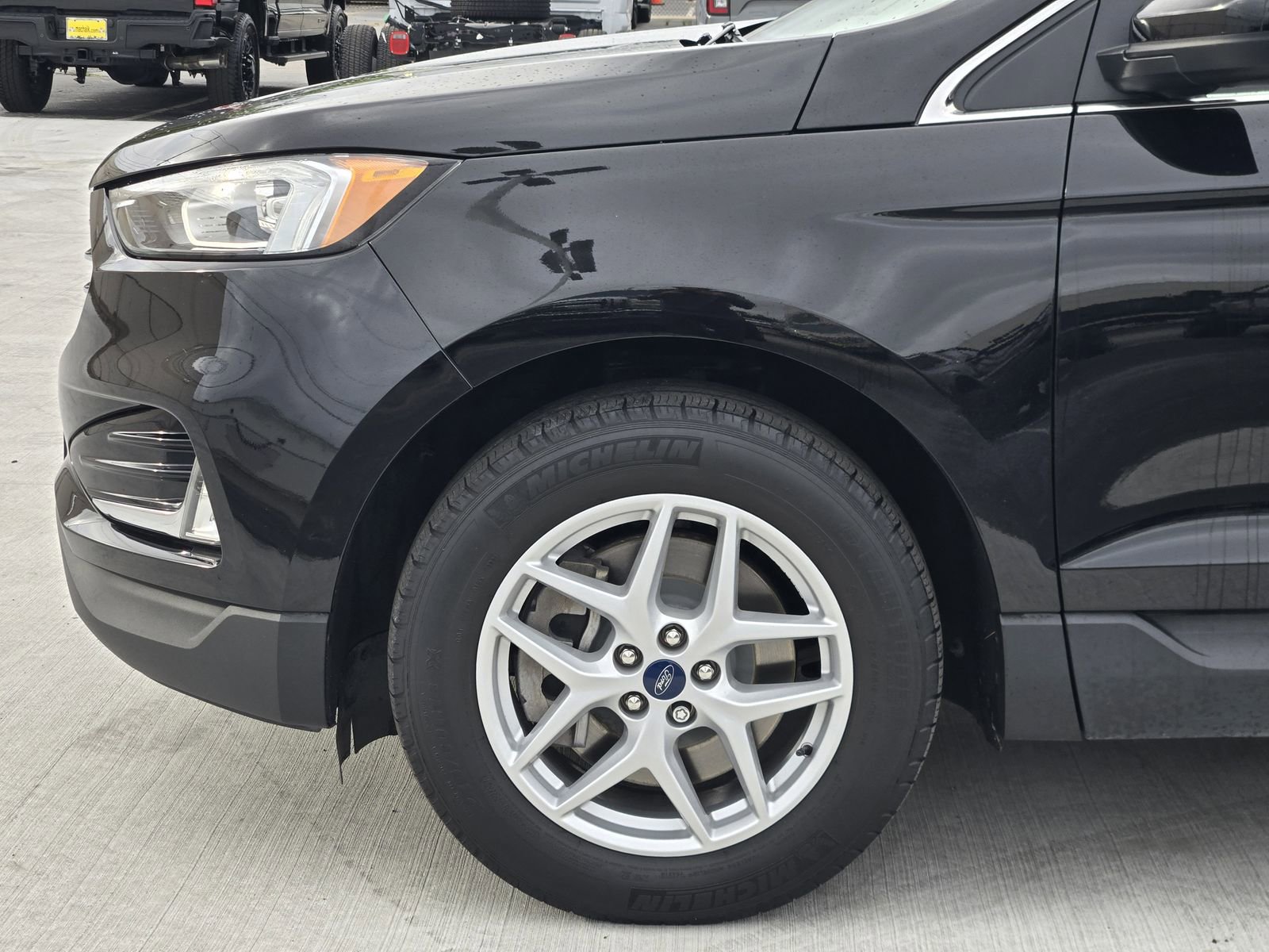 Used 2021 Ford Edge SEL w/ Convenience Package image 8