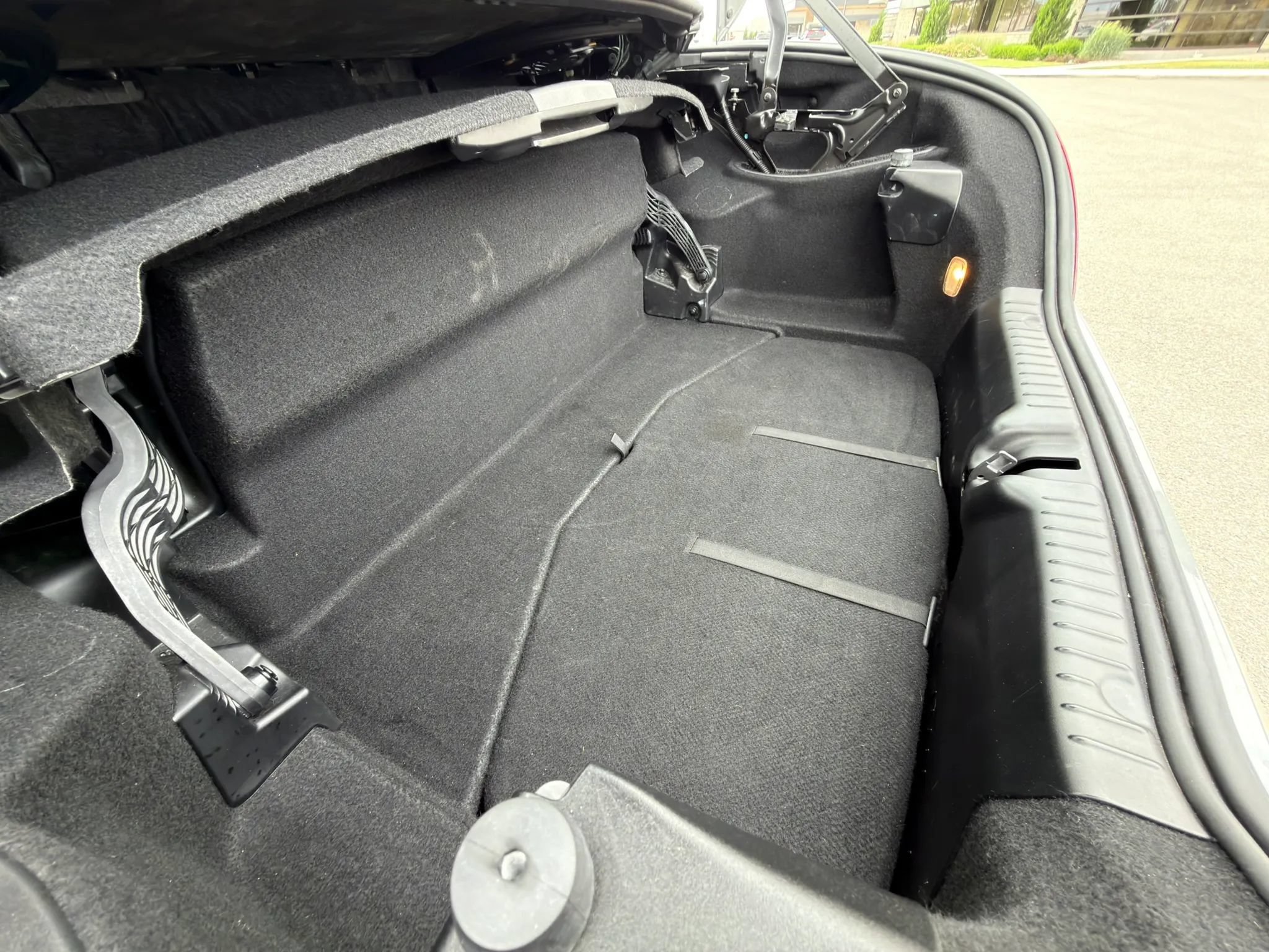 Used 2013 Mercedes-Benz SLK 250 image 19