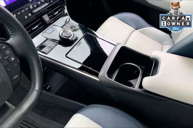 Used 2024 Subaru Solterra Touring w/ Touring Package image 17