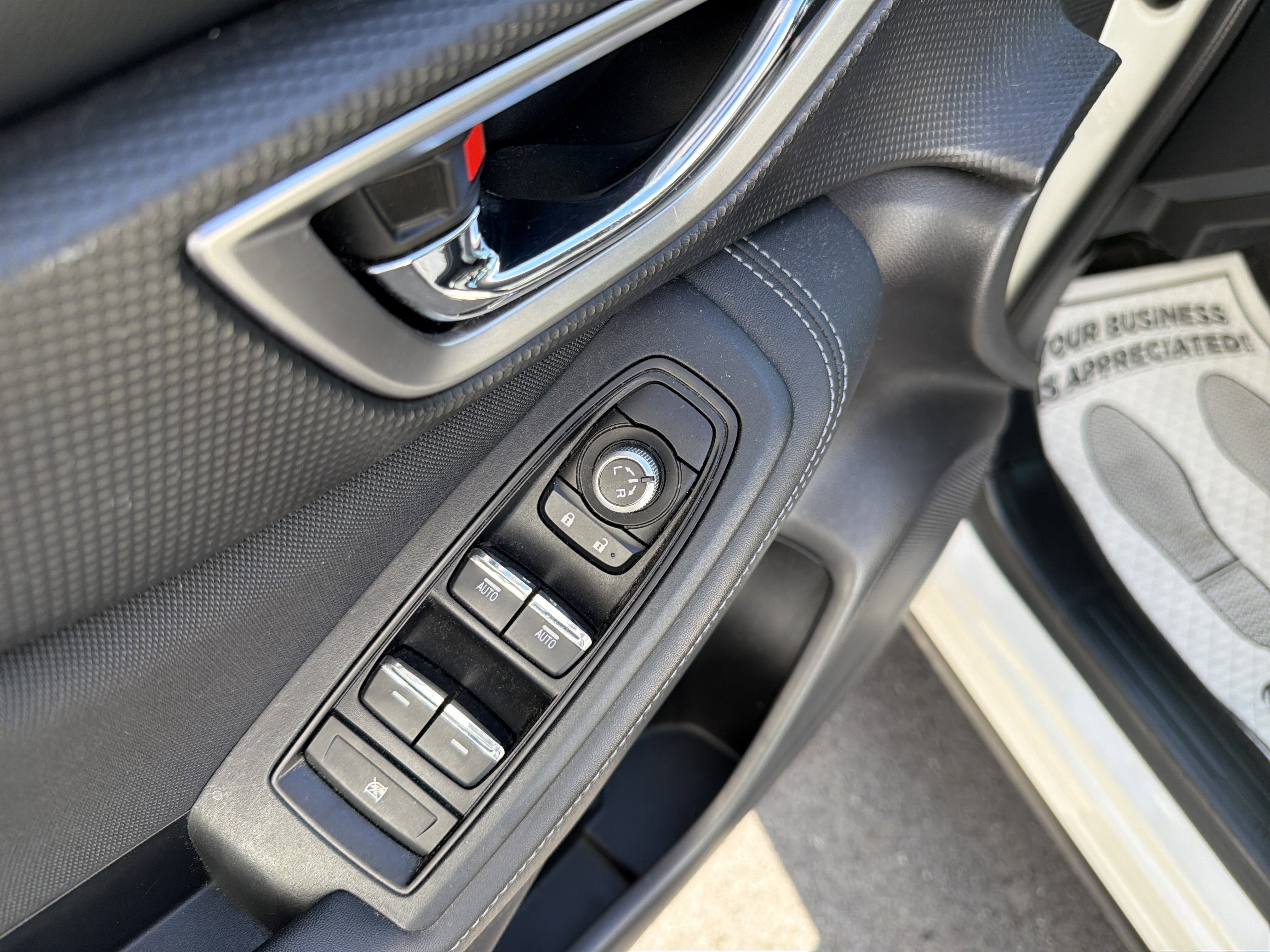 Used 2020 Subaru Forester Premium AWD/4WD image 16