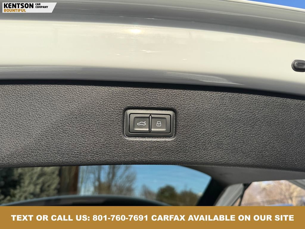 Used 2025 Audi Q7 3.0T Premium Plus image 41