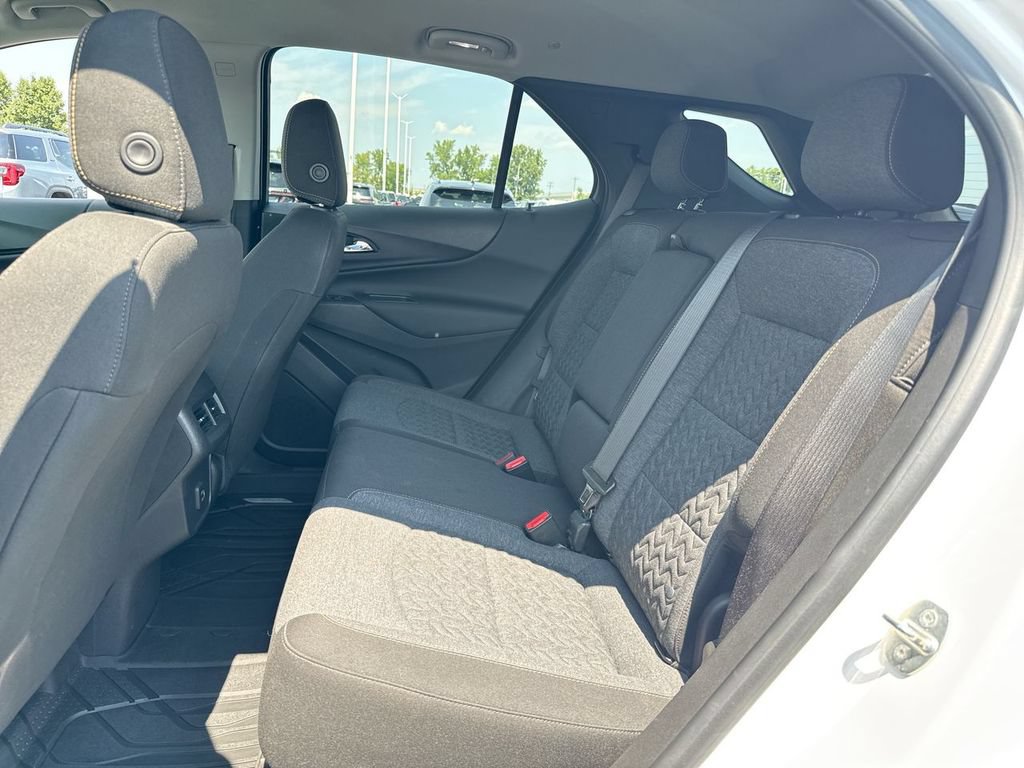 Used 2022 Chevrolet Equinox LT AWD/4WD image 23