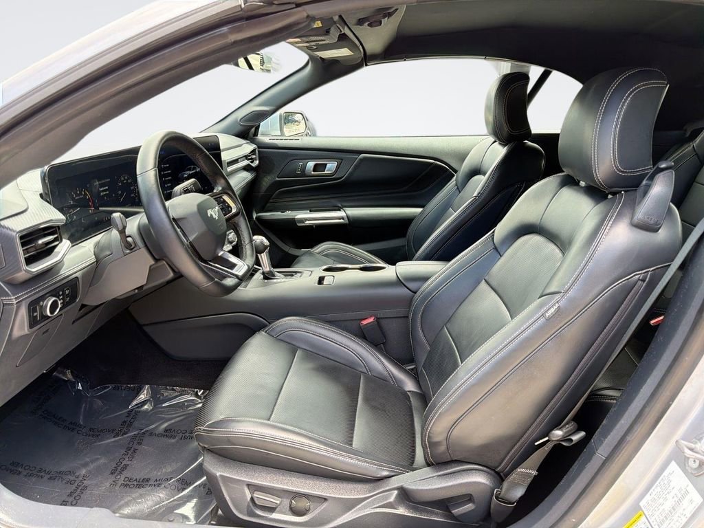 Used 2024 Ford Mustang Premium RWD image 21
