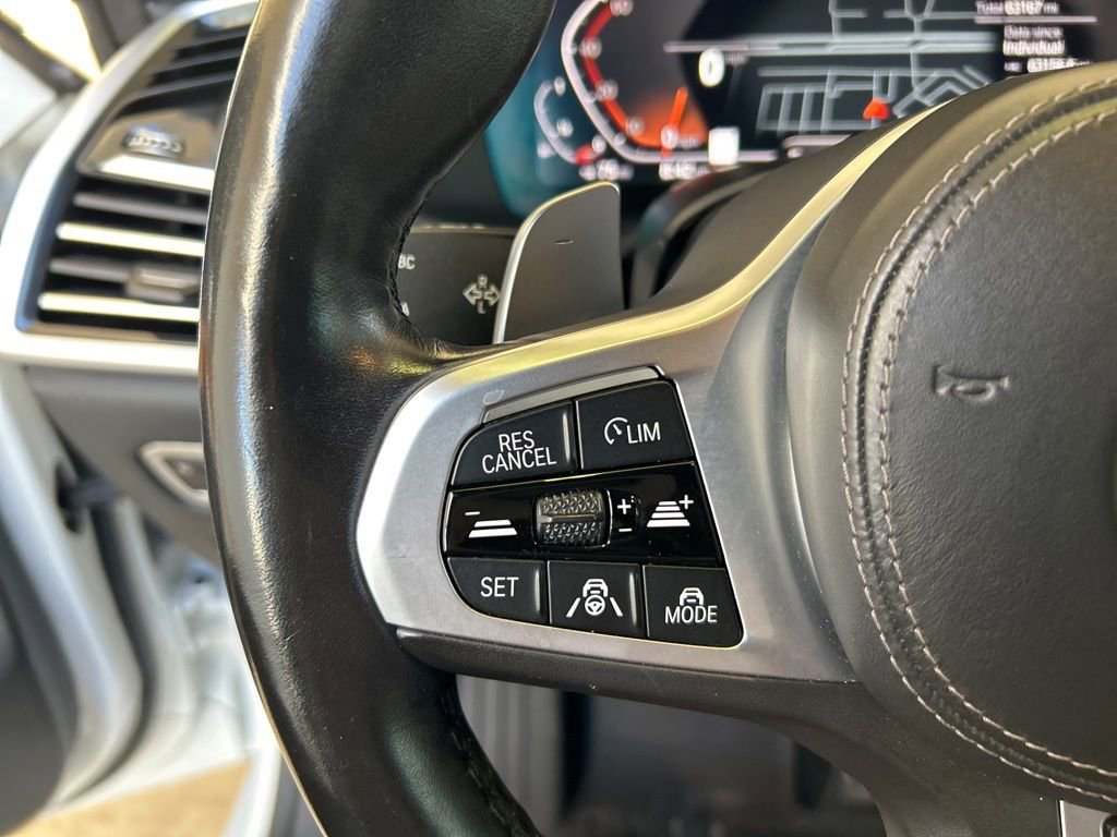 Used 2022 BMW X7 xDrive40i w/ M Sport Package image 70