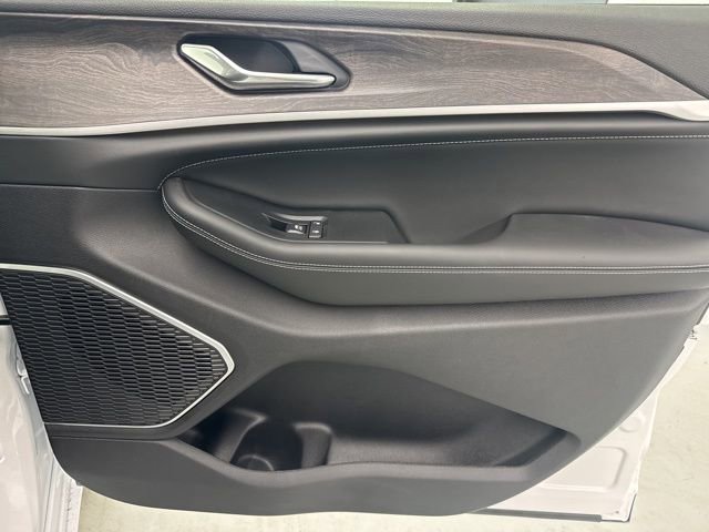 New 2026 Jeep Grand Cherokee Limited Reserve image 22