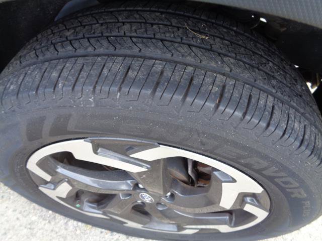 Used 2023 Subaru Crosstrek 2.5i Limited AWD/4WD image 7