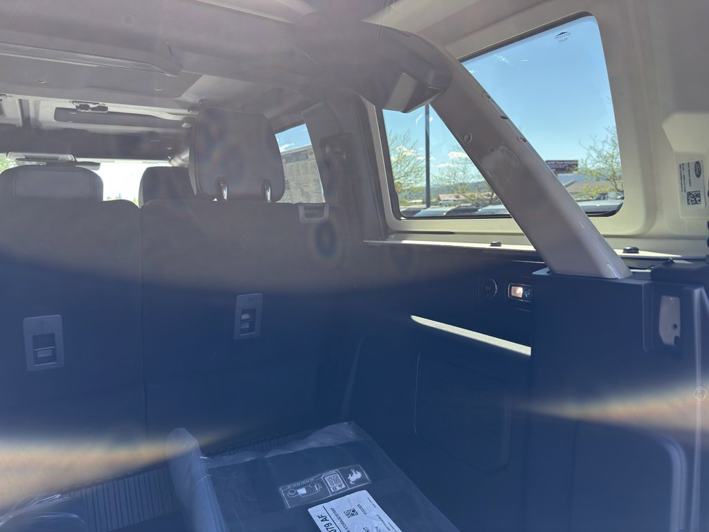 New 2026 Ford Bronco Badlands AWD/4WD image 8