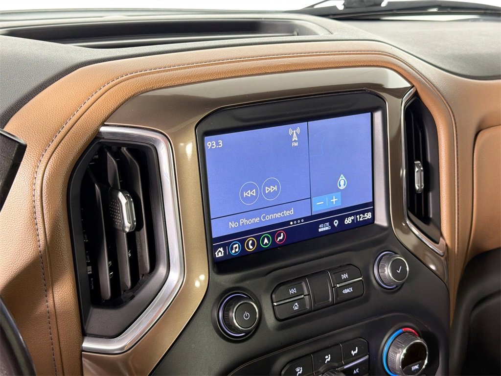 Used 2019 Chevrolet Silverado 1500 High Country image 14