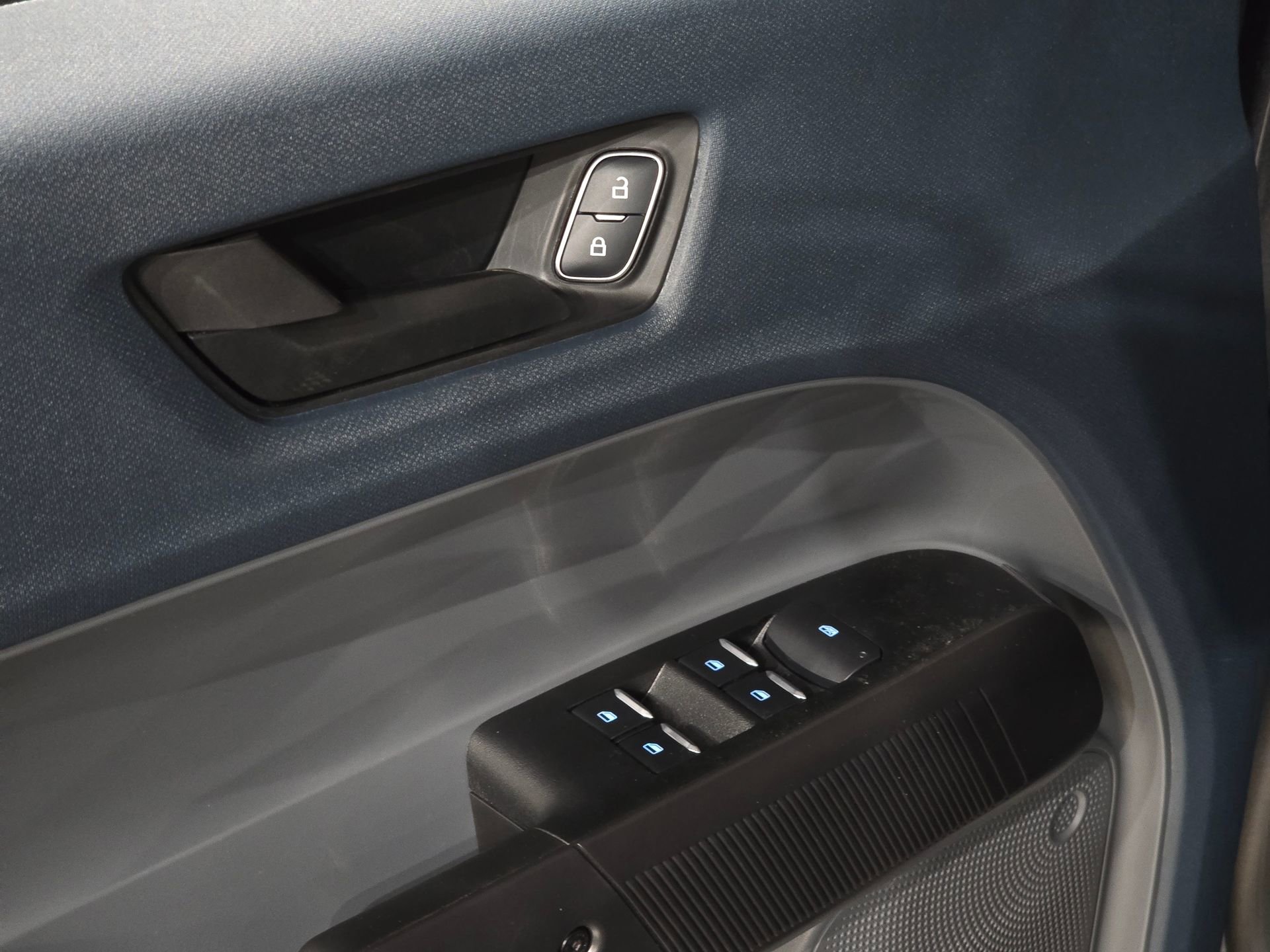 New 2026 Ford Maverick XL w/ Equipment Group 101A image 15