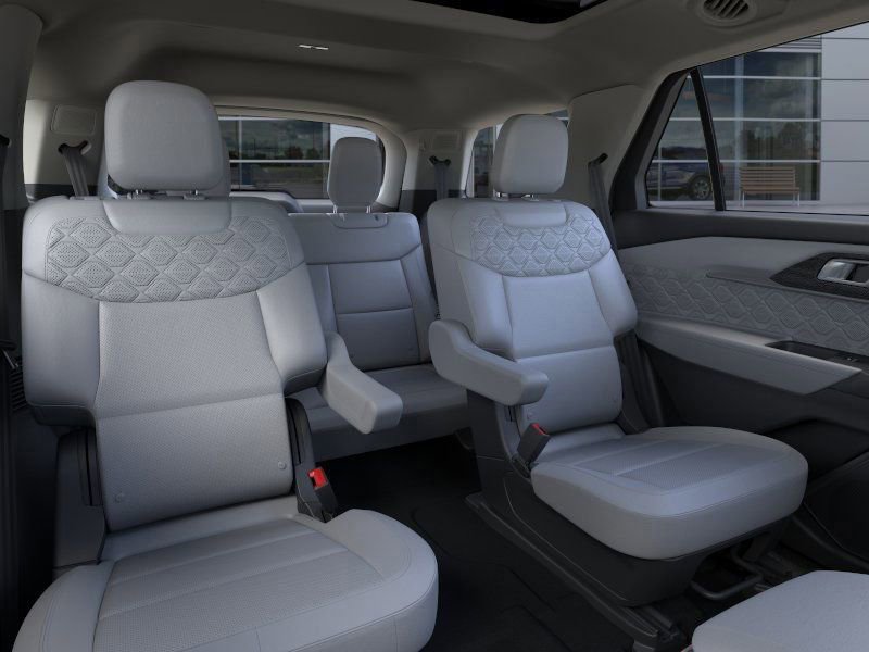 New 2026 Ford Explorer Platinum image 11