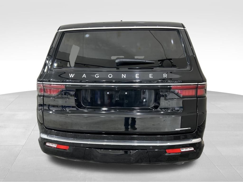 Used 2024 Jeep Wagoneer Series II image 4