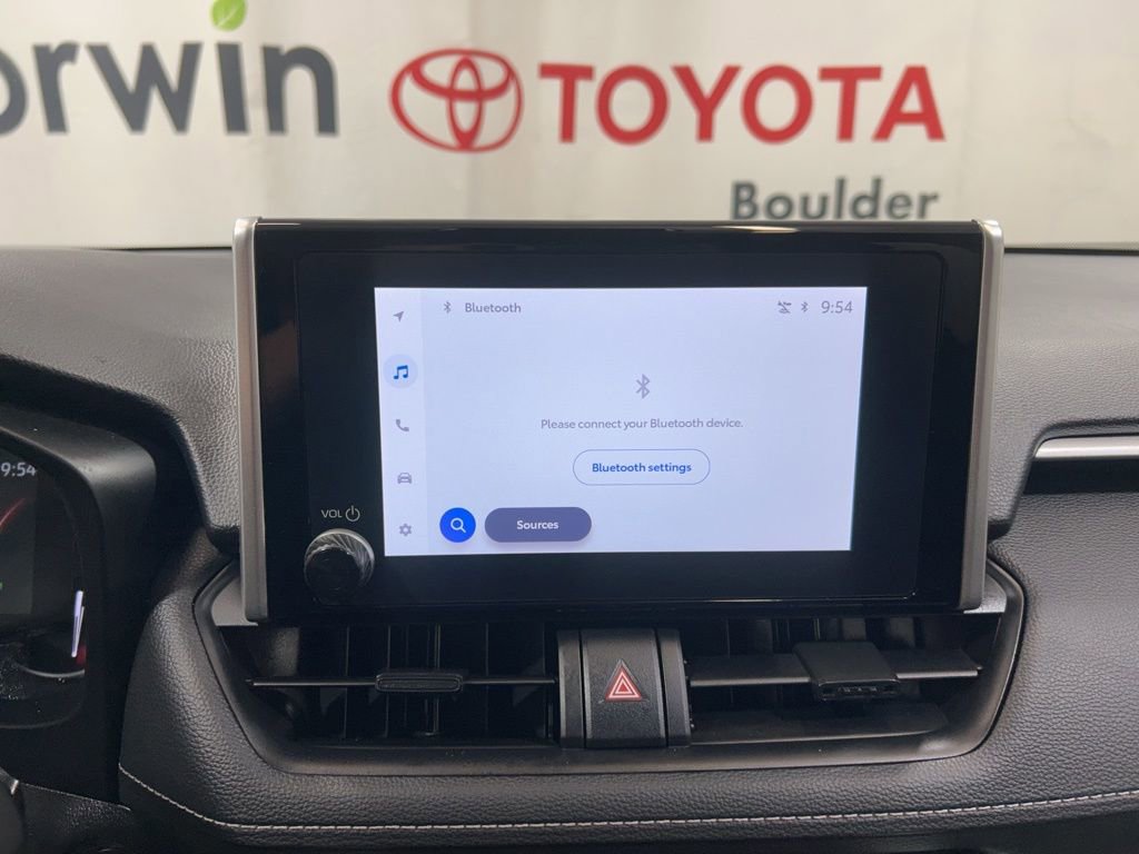 Used 2025 Toyota RAV4 XLE image 28