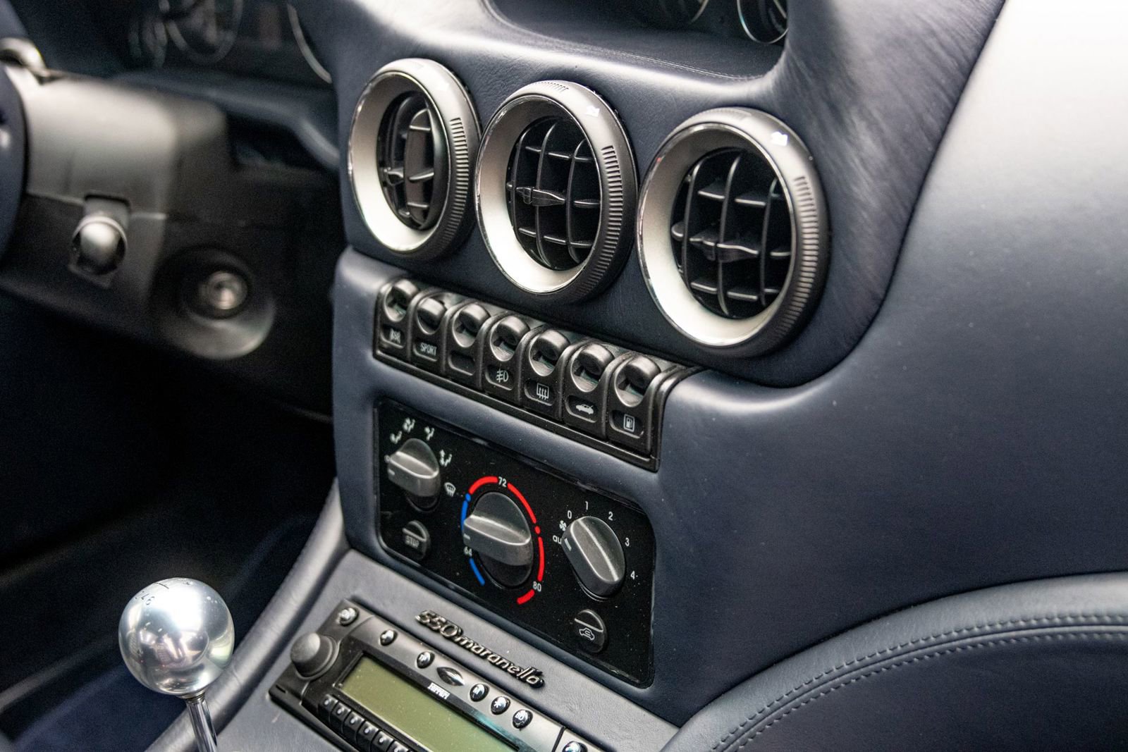 Used 1999 Ferrari 550 Maranello Coupe RWD image 16