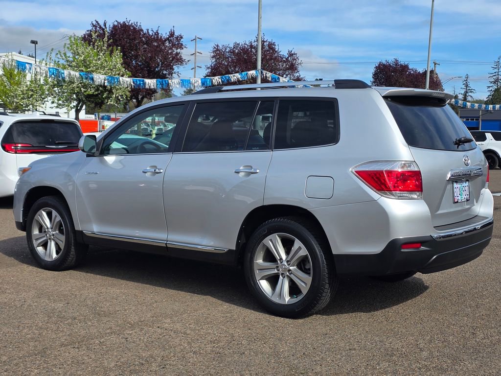Used 2012 Toyota Highlander Limited w/ Tow Pkg image 35