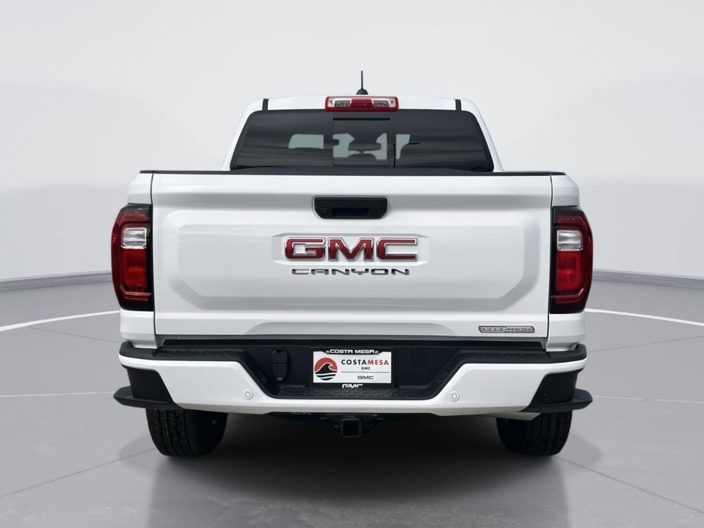 New 2026 GMC Canyon Elevation image 4
