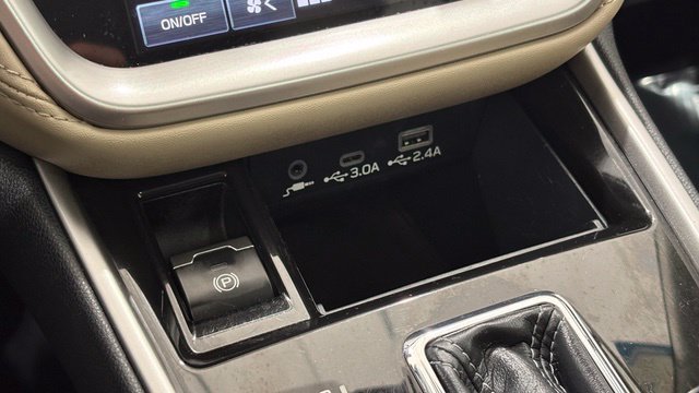 Used 2024 Subaru Outback Limited AWD/4WD image 40