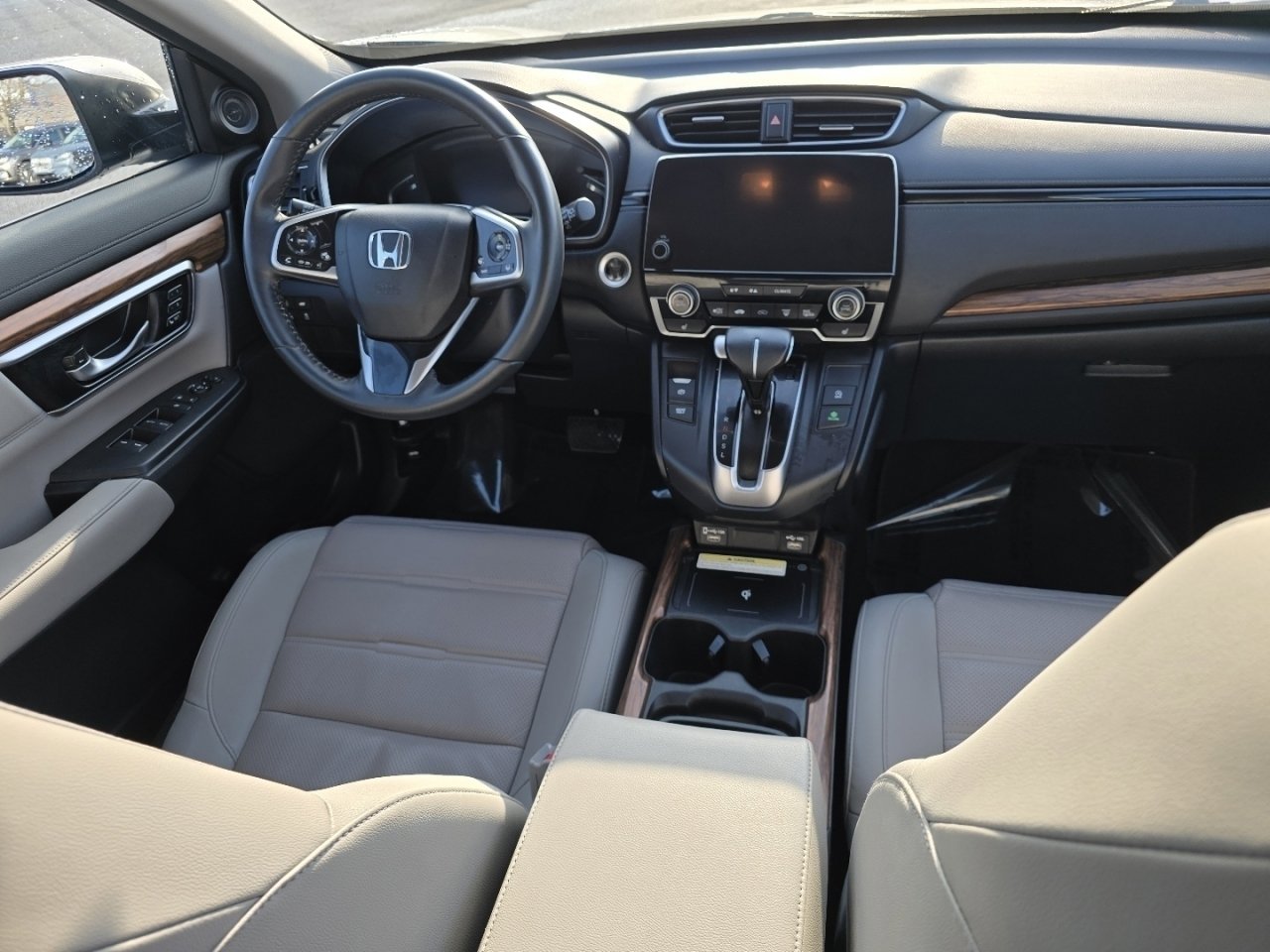 Used 2022 Honda CR-V Touring image 25