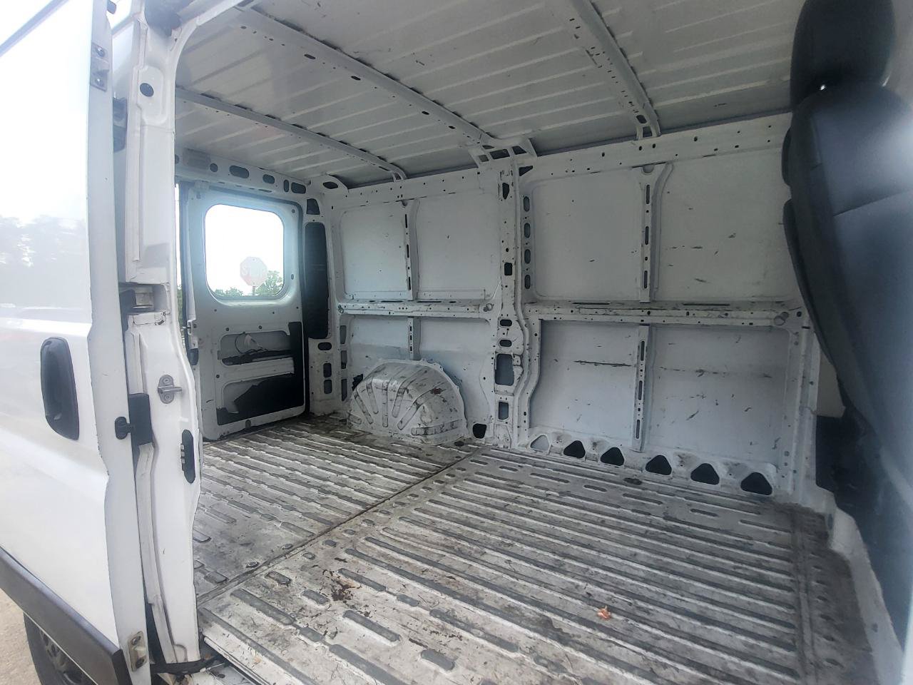 Used 2017 RAM ProMaster 1500 FWD image 30