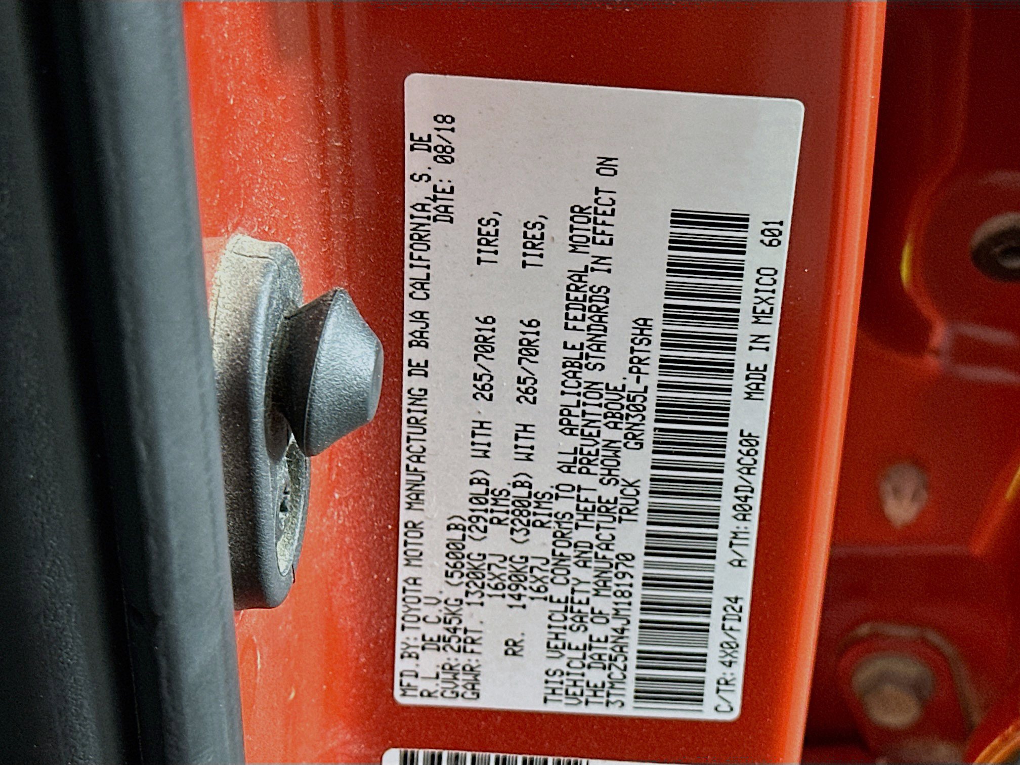 Used 2018 Toyota Tacoma TRD Off-Road image 12