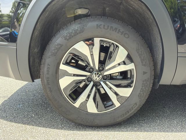 Used 2026 Volkswagen Atlas SE FWD image 17