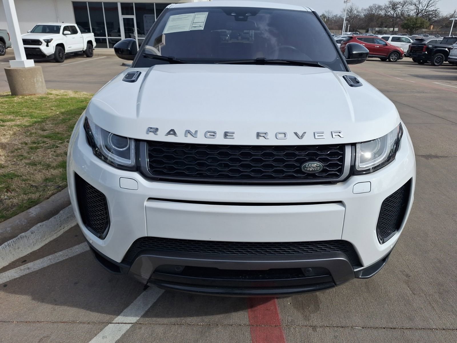 Used 2018 Land Rover Range Rover Evoque HSE Dynamic image 9