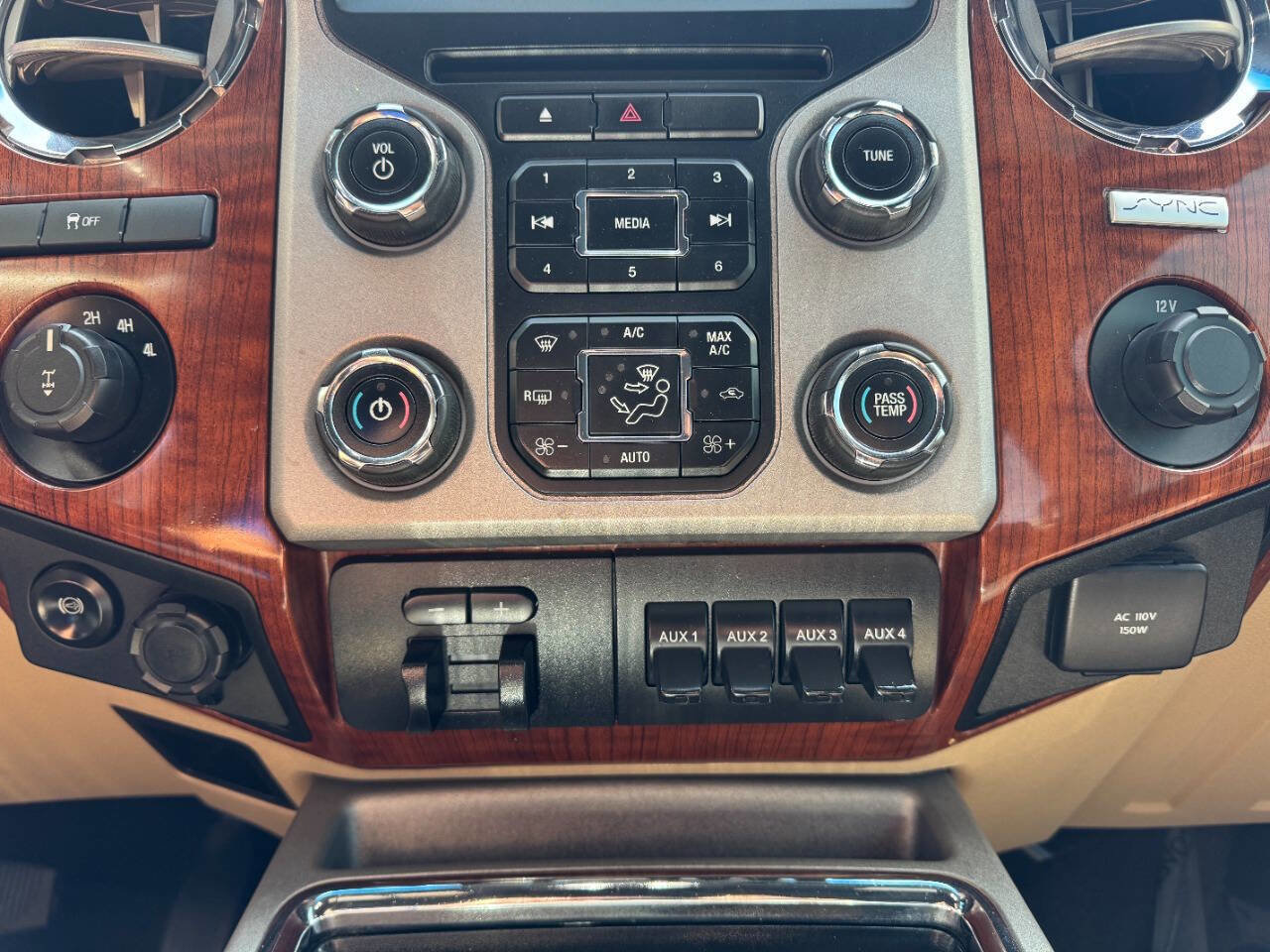 Used 2016 Ford F350 King Ranch AWD/4WD image 16
