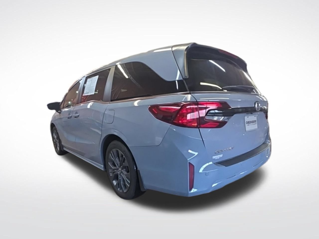 Used 2025 Honda Odyssey Touring image 5