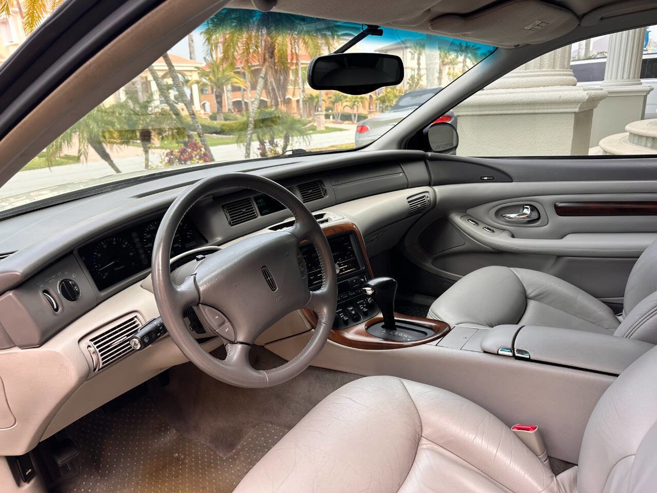 Used 1998 Lincoln Mark VIII RWD image 14