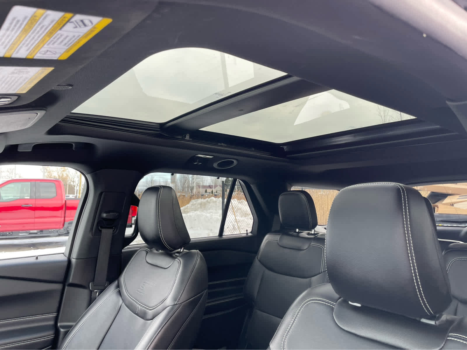 Used 2024 Ford Explorer ST w/ Equipment Group 401A image 32