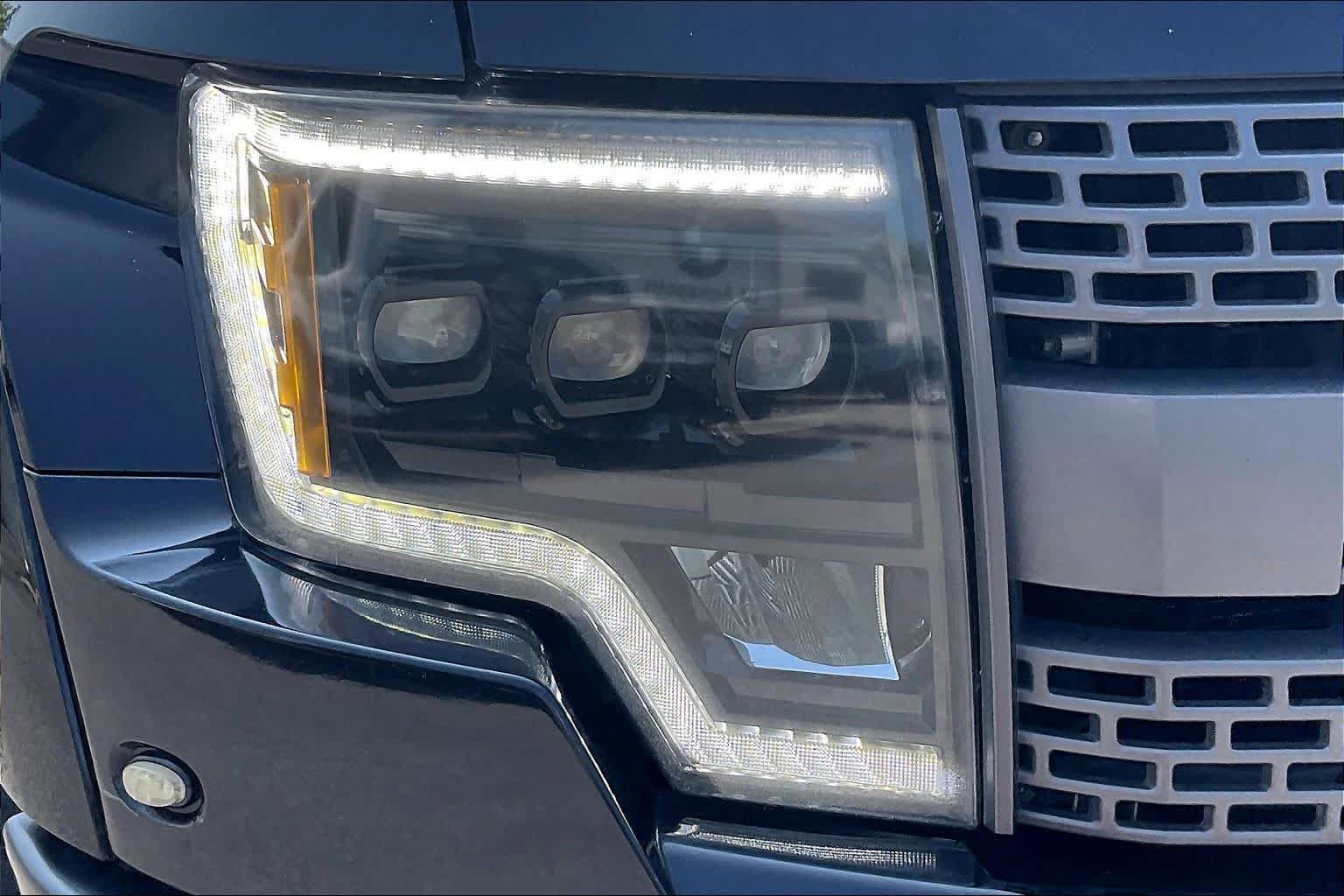 Used 2013 Ford F150 Raptor w/ Luxury Equipment Group AWD/4WD image 27