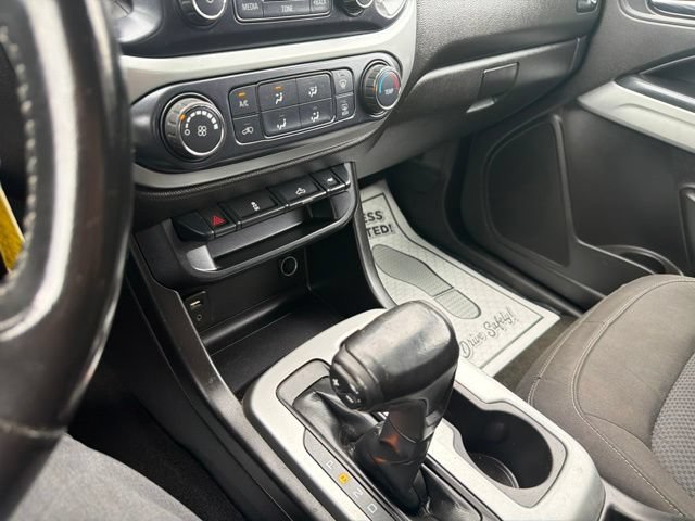 Used 2017 Chevrolet Colorado LT w/ LT Convenience Package RWD image 37