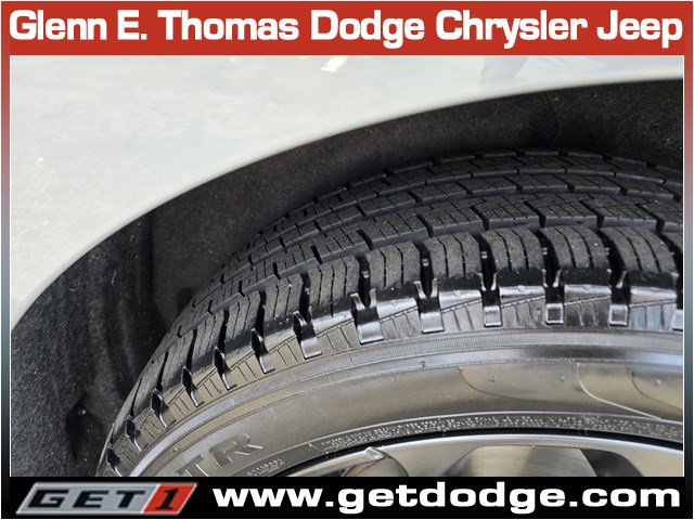 Certified 2023 Chrysler Pacifica Touring-L w/ S Appearance Package image 39