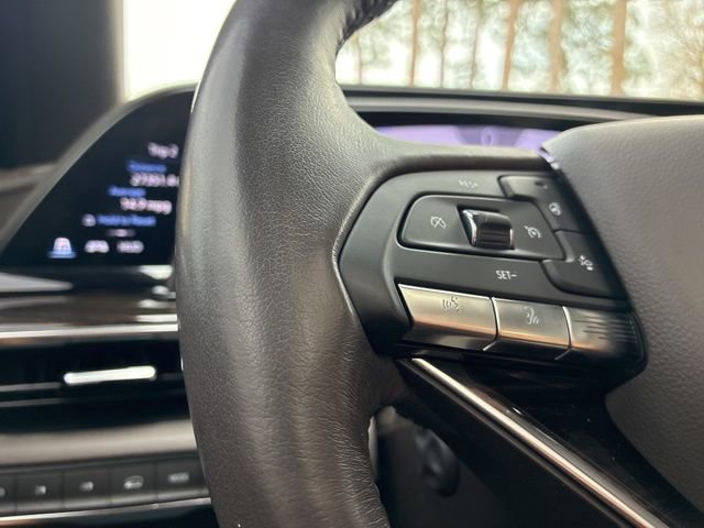 Used 2022 Cadillac Escalade ESV Premium Luxury image 25