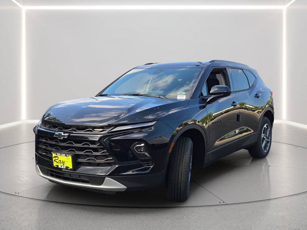 New 2026 Chevrolet Blazer LT w/ Convenience Package FWD image 4