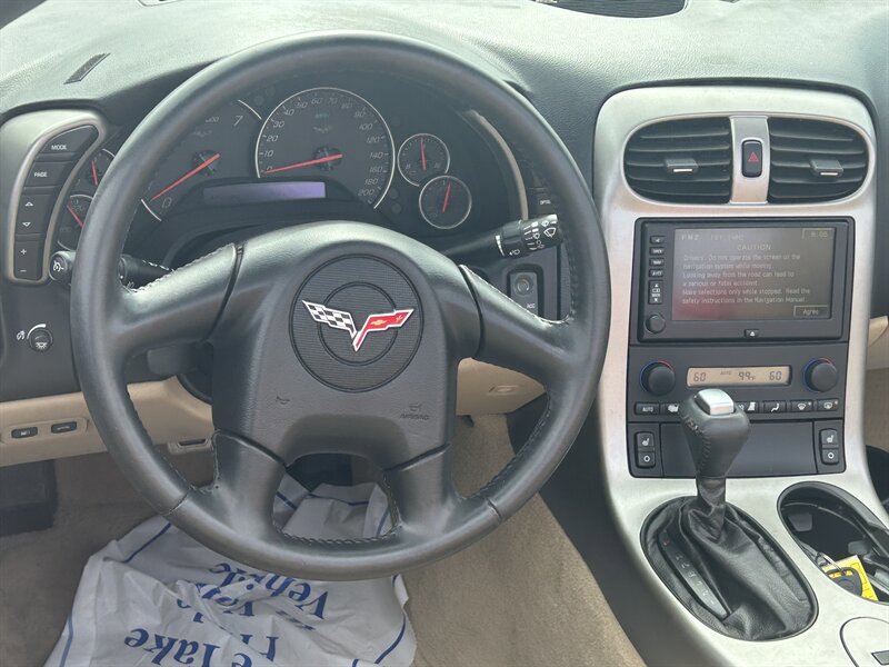 Used 2005 Chevrolet Corvette Convertible w/ Preferred Equipment Group image 14